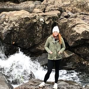 Meet your Posher, Christina